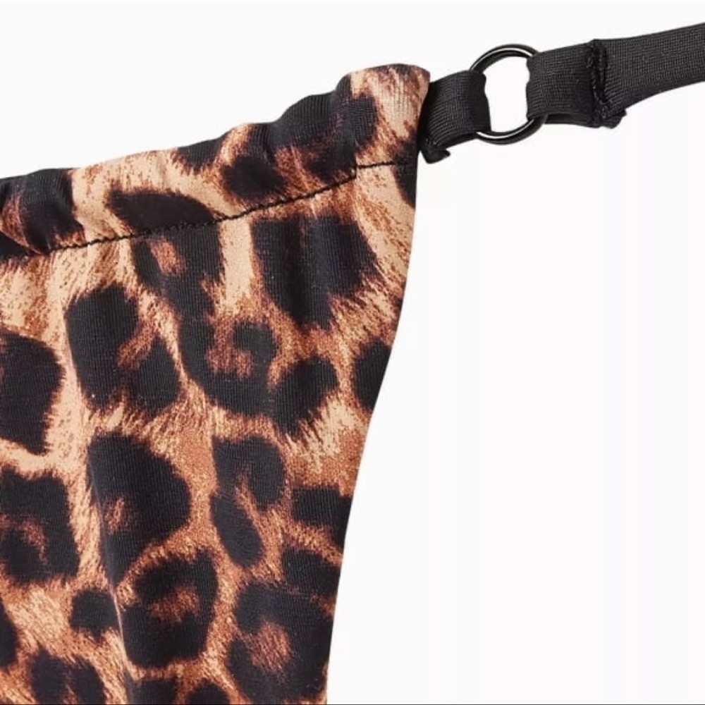 Good American Hi-Hi Tanga Bikini Bottom in Leopard - Picture 5 of 8
